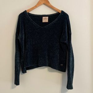 Hollister Chenille Hunter Green Cropped Sweater
